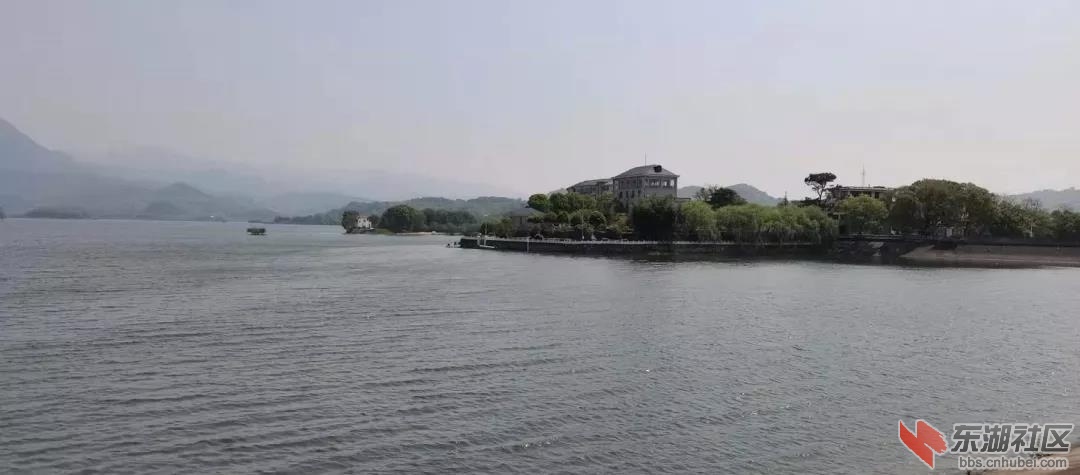 一点小建议：推进梅川水库水利风景区生态旅游发展势在必行
