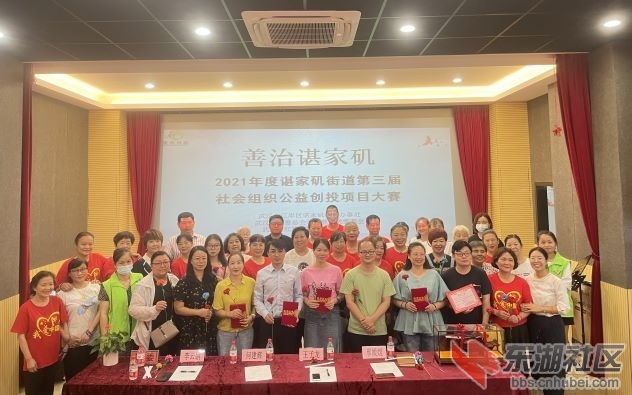 合影1.jpg