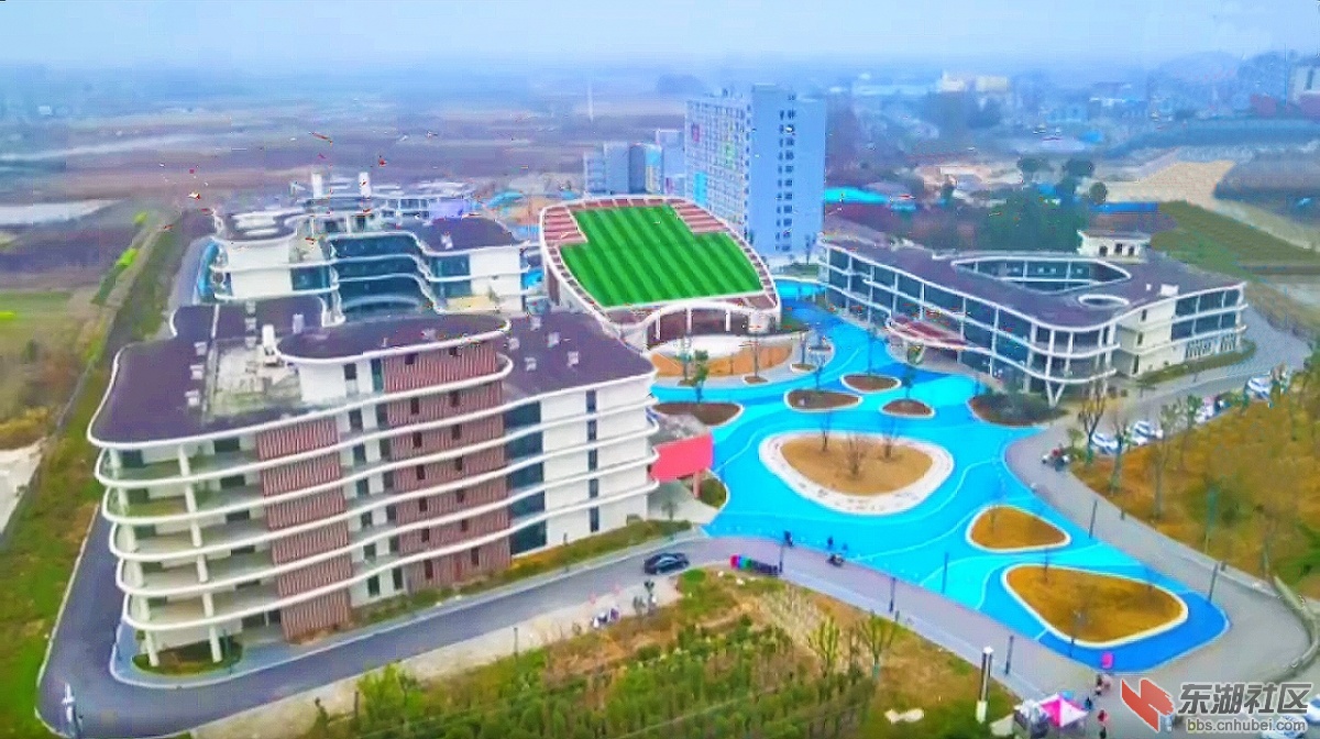 江汉艺术职业学院.jpg