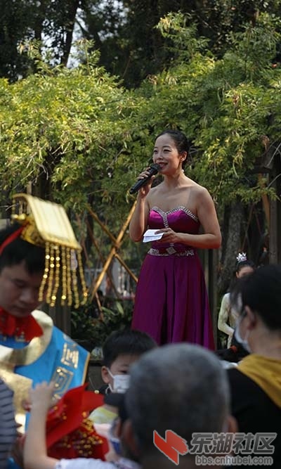 杂技演出