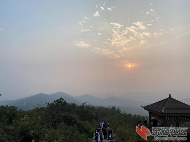 下载.jpg