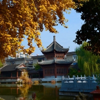 深秋米公祠