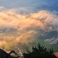 齐跃山上拍云海(组照)