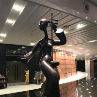 琴台大剧院内雕塑