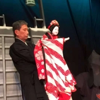 郭松民：日本看木偶表演