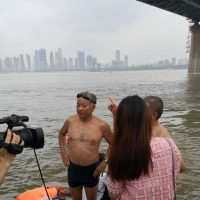 长江救援队员今天抢枚了名2遇险者